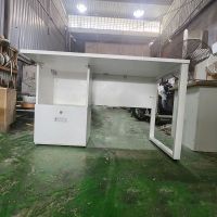 Bàn Làm Việc Chân Sắt BLVS02.jpg