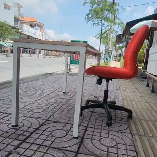Bàn Làm Việc Chân Sắt BLVCS03